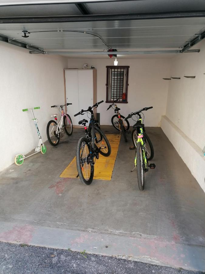 Apartament Lana In Centre With Garage Zadar
