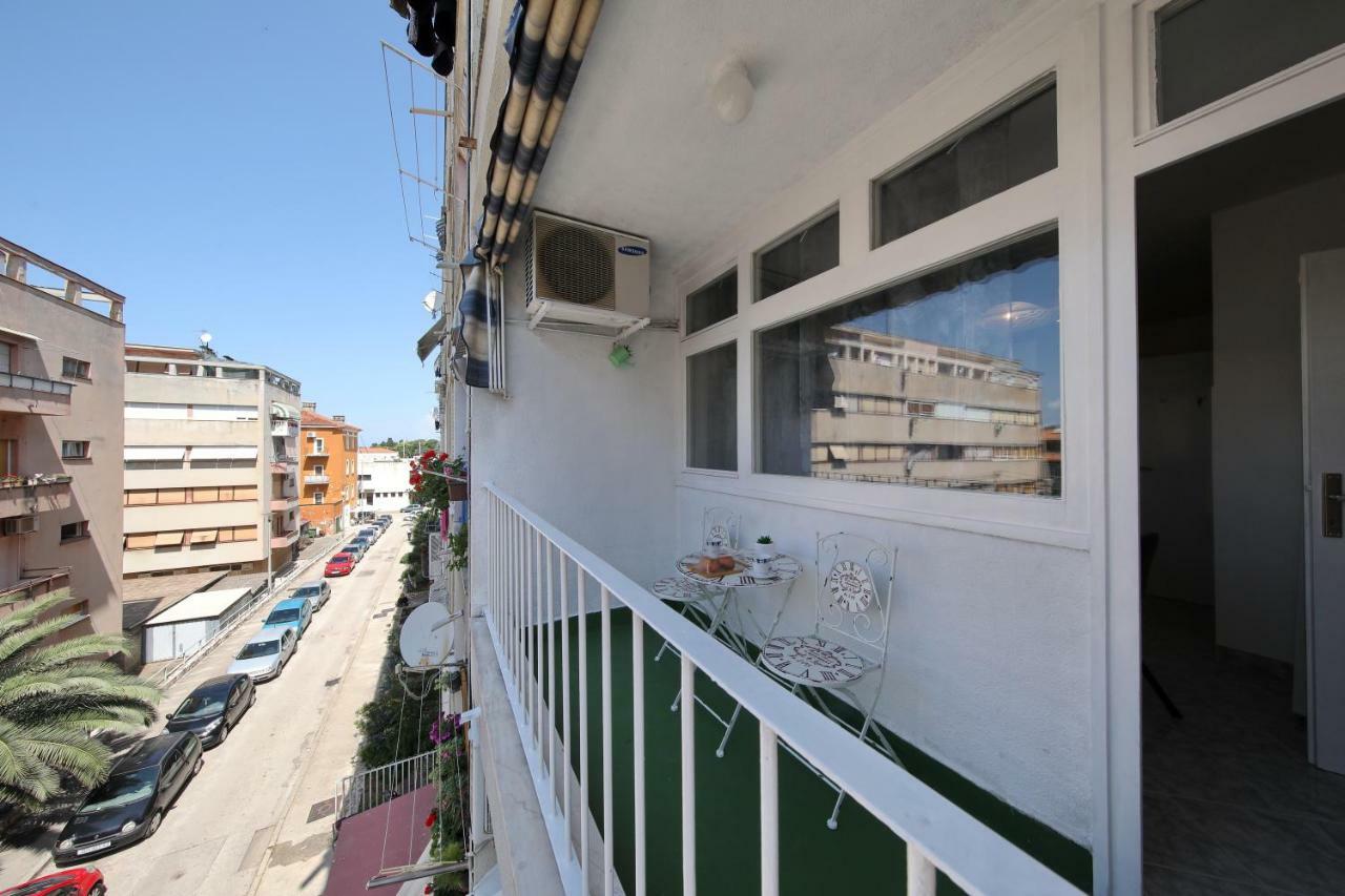 Apartament Lana In Centre With Garage