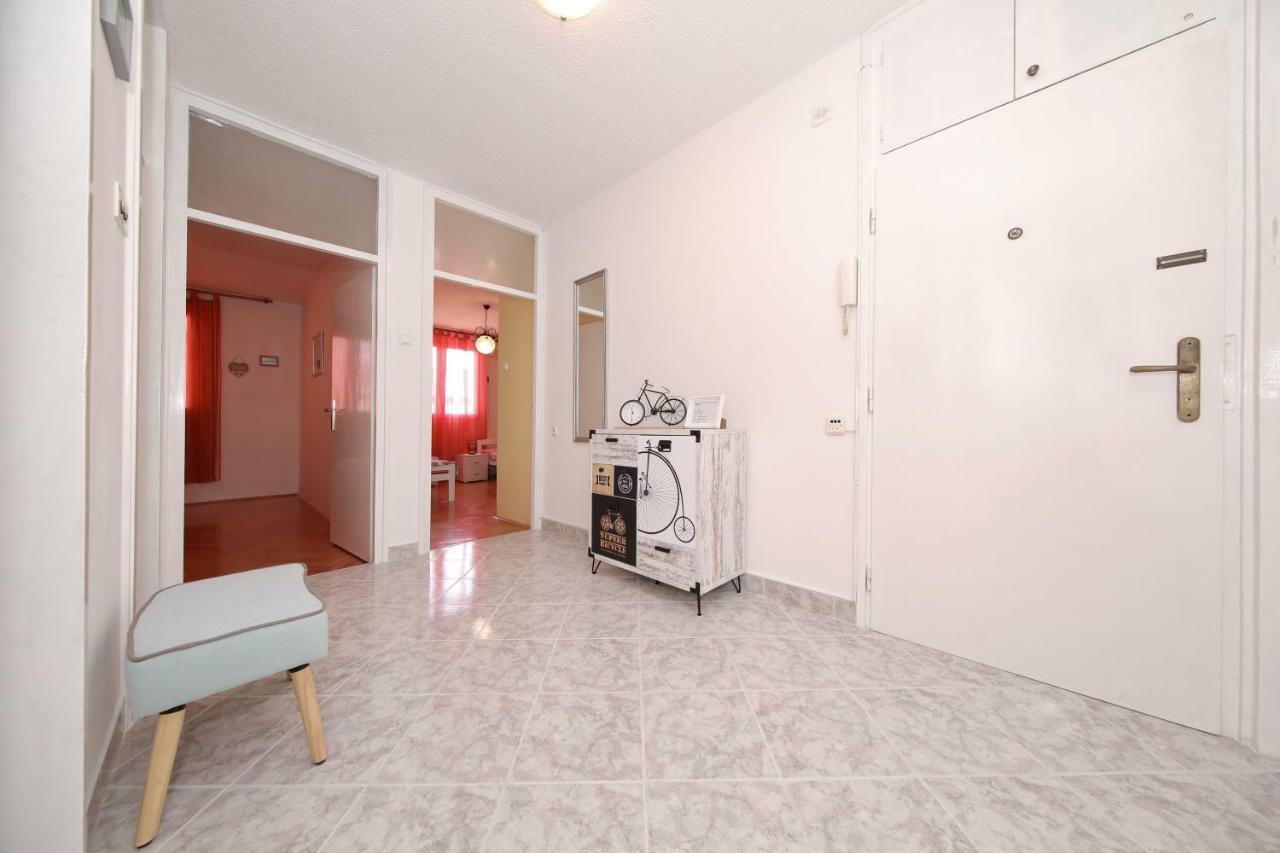 Lana In Centre With Garage Appartement *